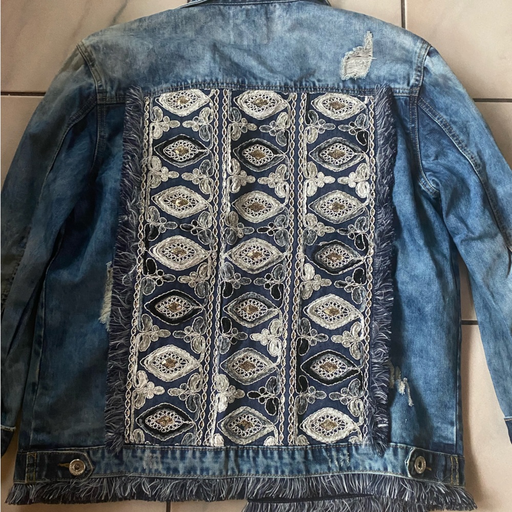 Jaase Patterned Jean jacket